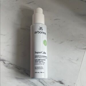 Arbonne SuperCalm Vegan Cleanser with Agastache